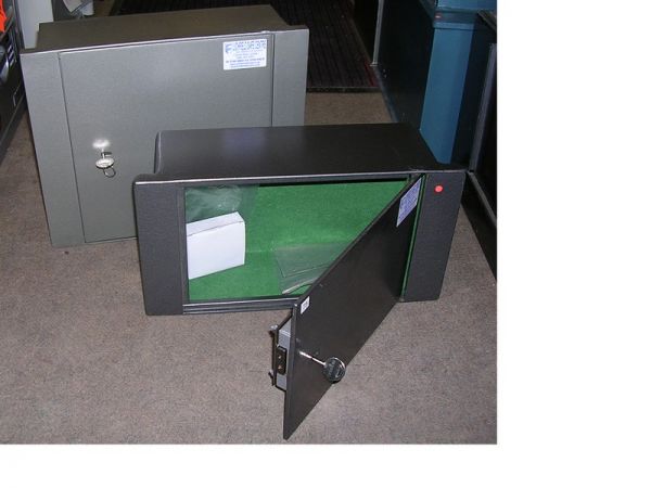 Floorboard Safe By Britannia Safes 1 000 Cash Rating